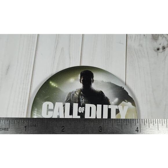 Call of Duty Infinite Warfare Button Pin for Hat, Lapel, Jacket or Backpack - Picture 3 of 3